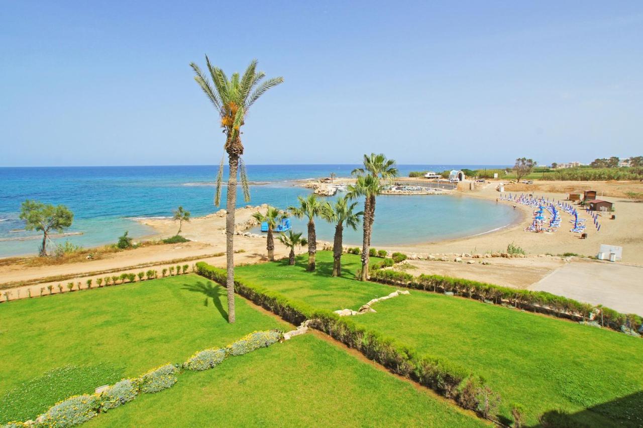 Villa Queen Alexandra Protaras Exteriér fotografie