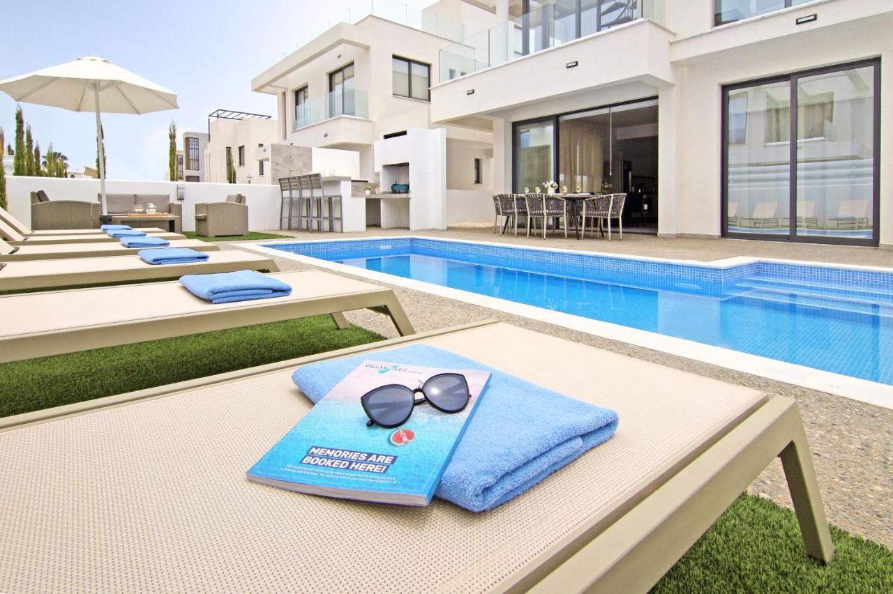 Villa Queen Alexandra Protaras Exteriér fotografie
