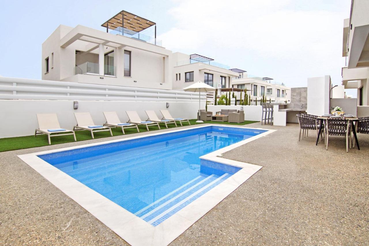 Villa Queen Alexandra Protaras Exteriér fotografie