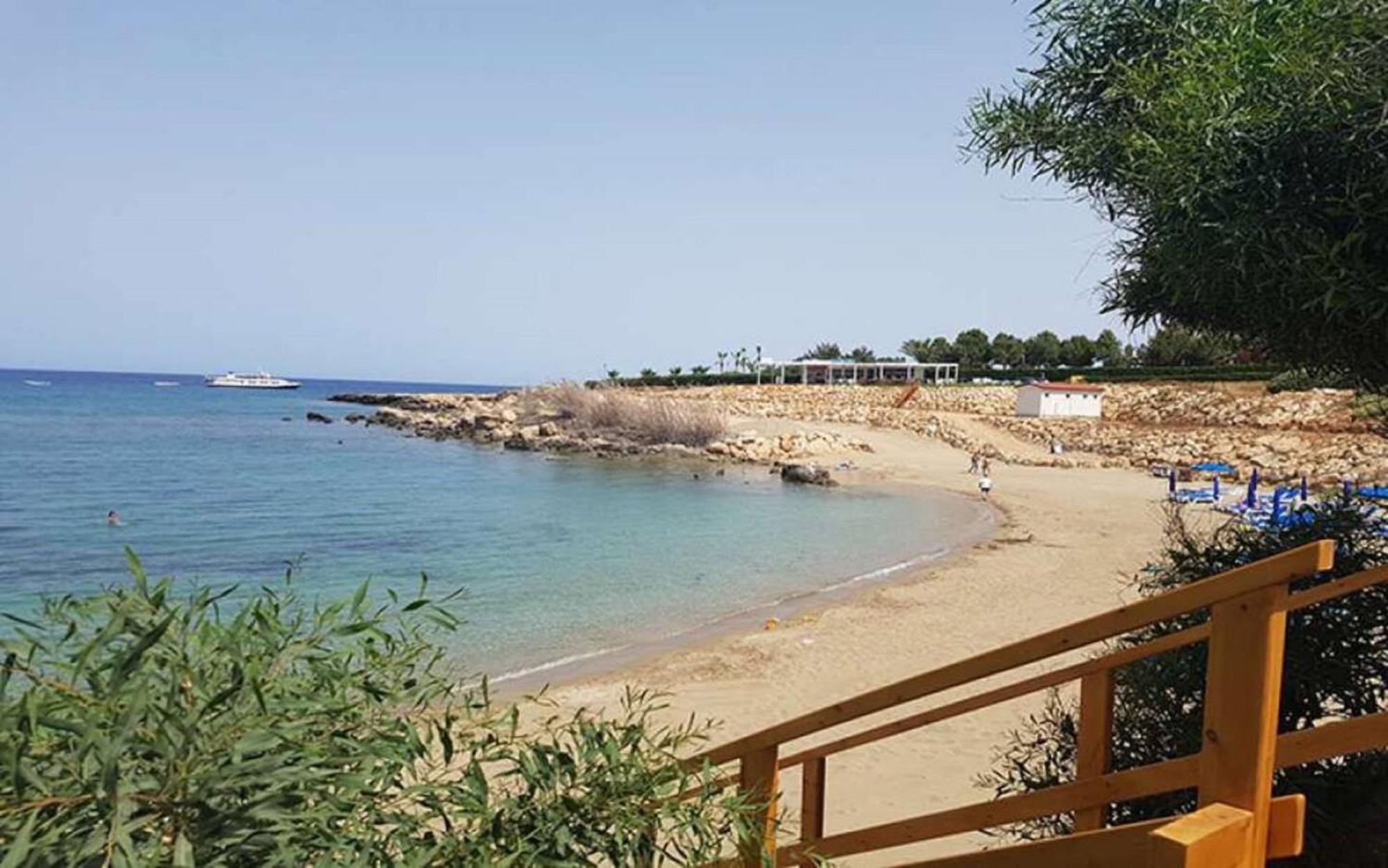 Villa Queen Alexandra Protaras Exteriér fotografie
